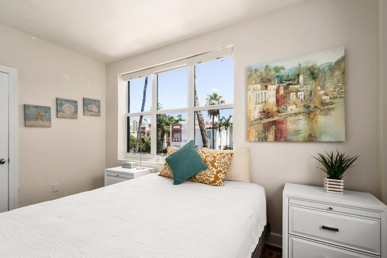 Two Bedroom Two Bath Apartment 2 Block To Beach Miami Beach Exteriér fotografie